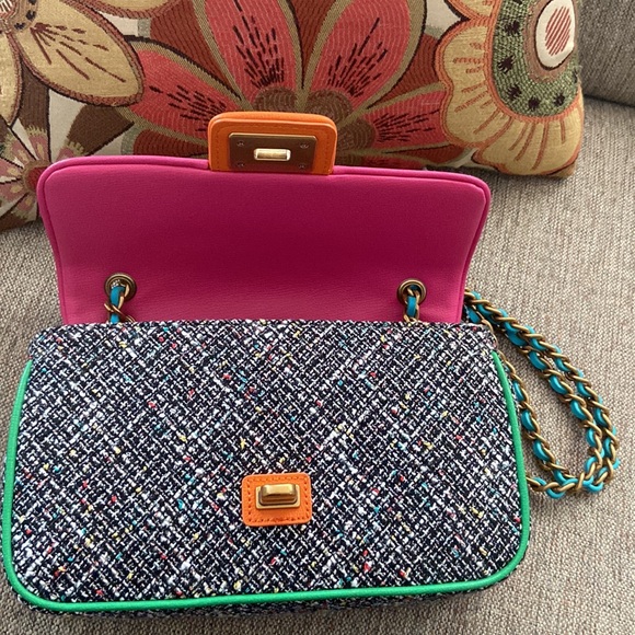 Karl Lagerfeld Agyness Boucle Shoulder Bag Medium New With Tags - Picture 8 of 10